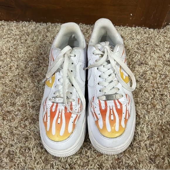 Nike Air Force 1 Women’s Size 7.5 Custom Flame Preowned 315115-112 - Picture 2 of 10